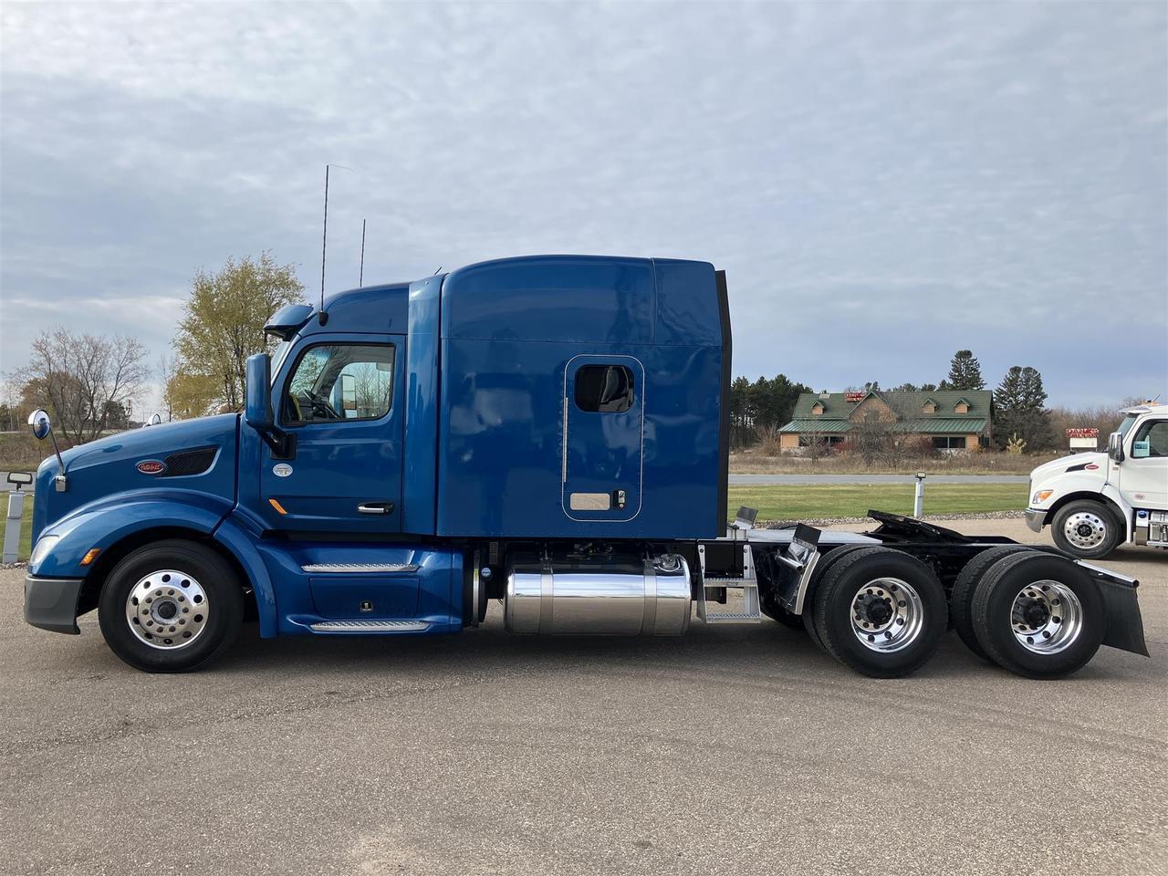 2022 Peterbilt 579