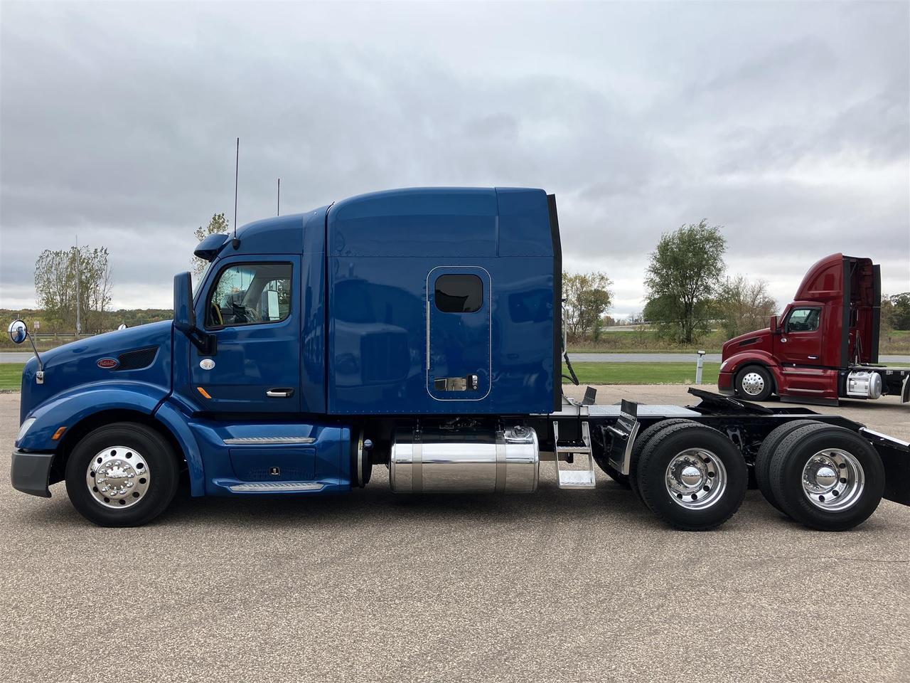 2022 Peterbilt 579