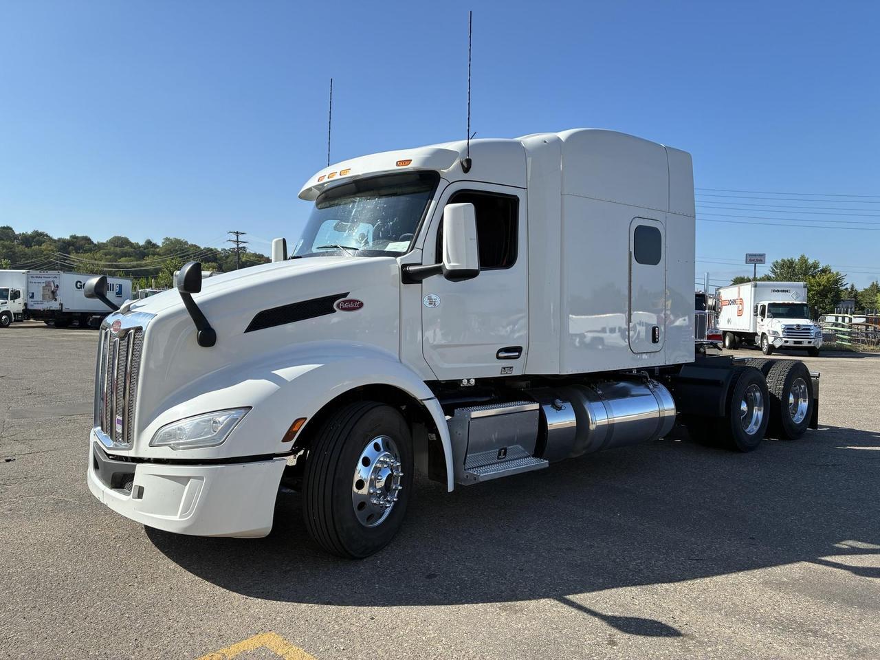 2022 Peterbilt 579 Sleeper