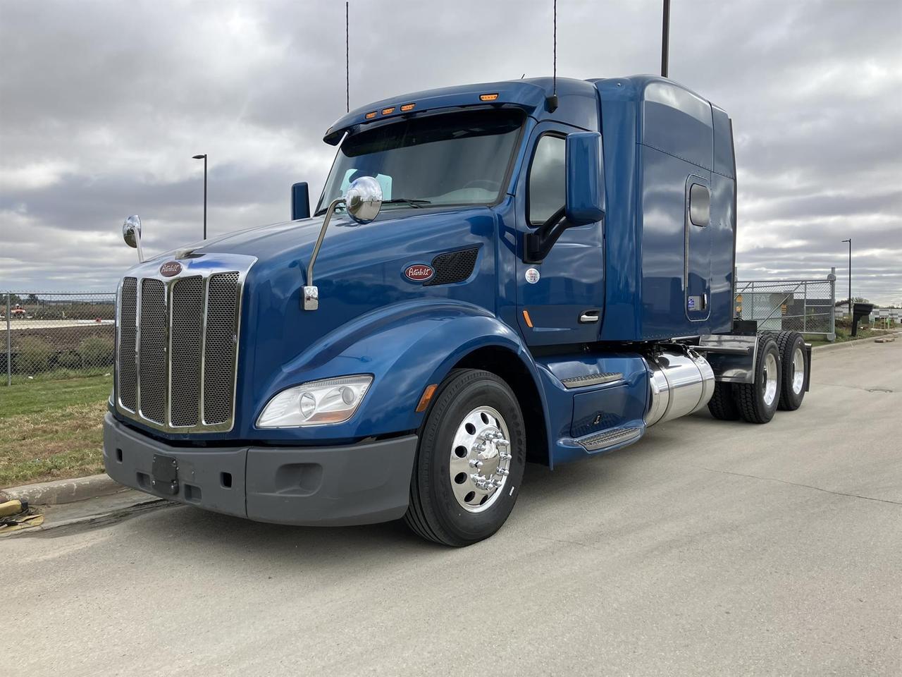 2022 Peterbilt 579