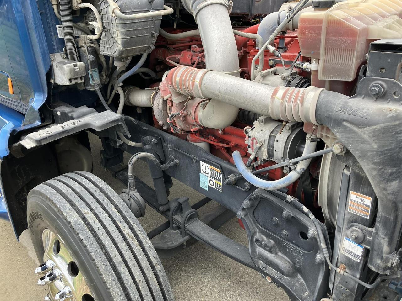 2022 Peterbilt 579 80&quot; Mid Roof Rochester MN