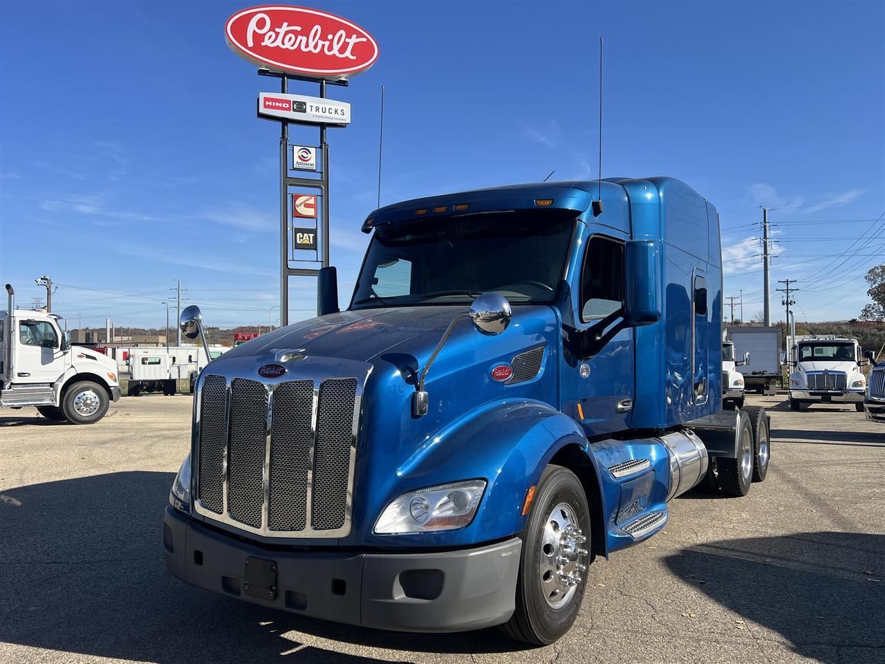 2022 Peterbilt 579