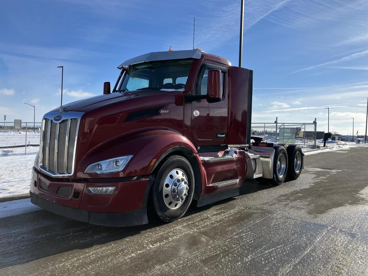 2022 Peterbilt 579