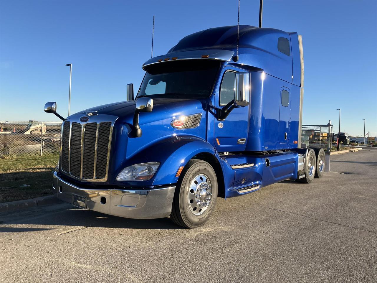 2022 Peterbilt 579