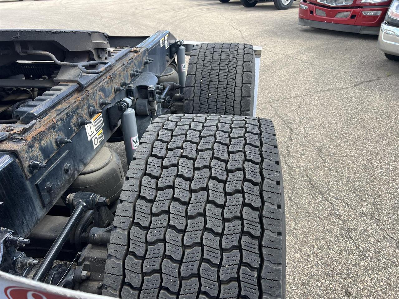 2022 Peterbilt 579 Ultraloft Rochester MN