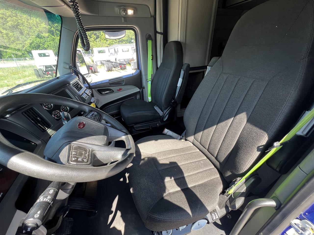 2022 Peterbilt 579 Ultraloft South St. Paul MN