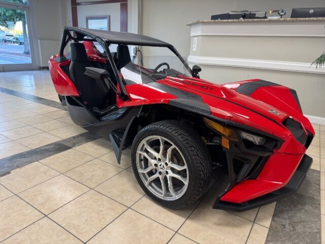 2022 Polaris Slingshot