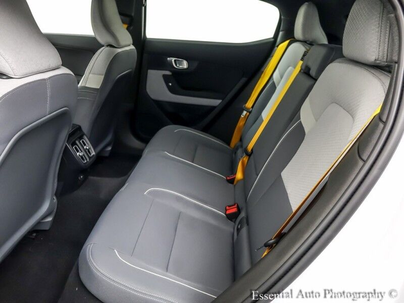 2022 Polestar 2 Willowbrook IL
