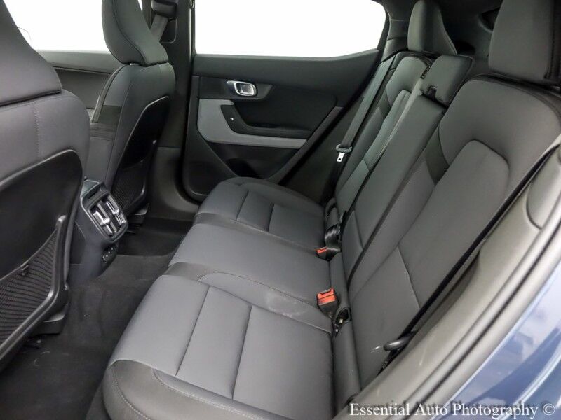 2022 Polestar 2 Willowbrook IL