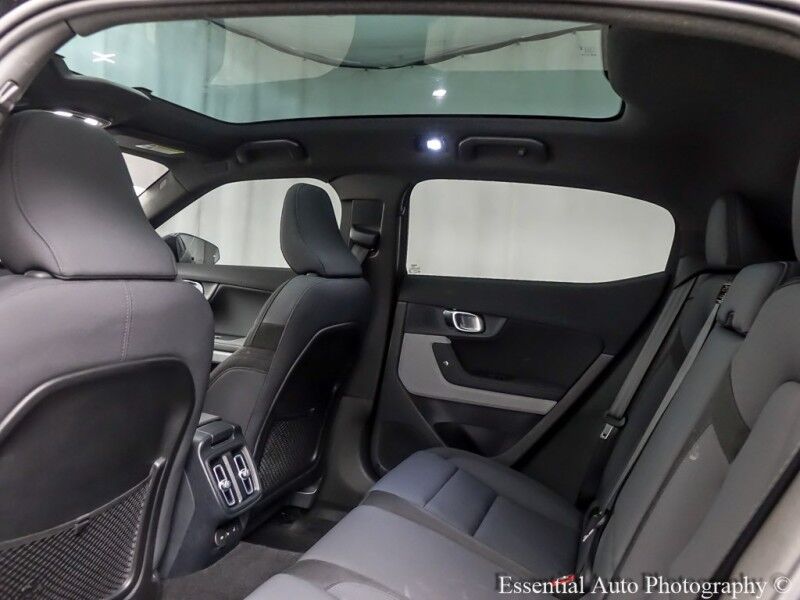 2022 Polestar 2 Willowbrook IL