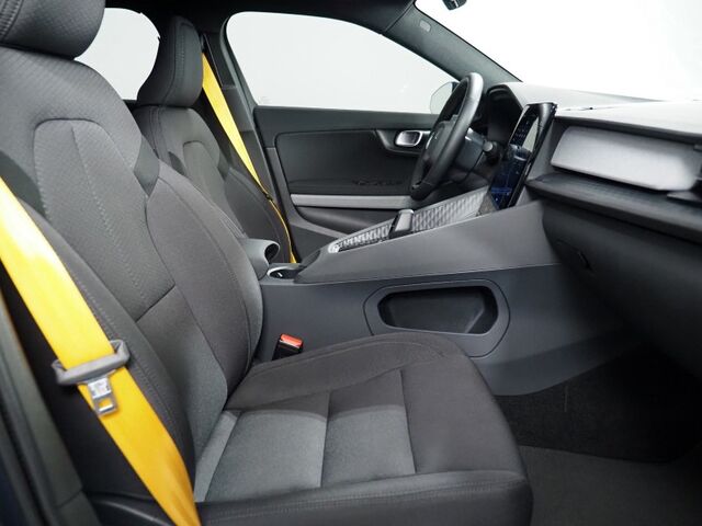 2022 Polestar 2 Long Range Dual Motor AWD *PERFORMANCE PKG, PILOT PKG, NAVIGATION, SAFETY ALERTS, ADAPTIVE CRUISE, 360 VIEW CAMERAS, COLOR TOUCHSCREEN, HEATED SEATS, 20 INCH WHEELS, ANDROID & APPLE Round Rock TX