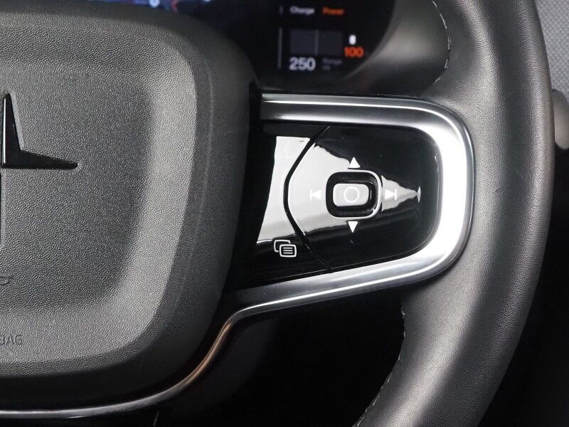 2022 Polestar 2 Long Range Dual Motor AWD *PLUS & PILOT PKGS, NAVIGATION, SAFETY ALERTS, ADAPTIVE CRUISE, 360 VIEW CAMERAS, PANORAMA MOONROOF, HEATED SEATS/STEERING, HARMAN/KARDON, ANDROID & APPLE Round Rock TX