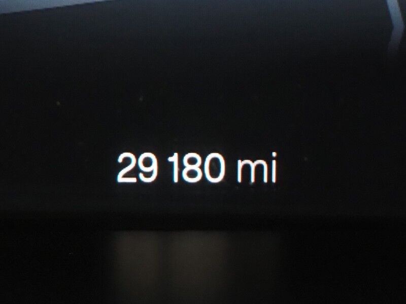 2022 Polestar 2 Long Range Dual Motor AWD *PLUS & PILOT PKGS, NAVIGATION, SAFETY ALERTS, ADAPTIVE CRUISE, 360 VIEW CAMERAS, PANORAMA MOONROOF, HEATED SEATS/STEERING, HARMAN/KARDON, ANDROID & APPLE Round Rock TX