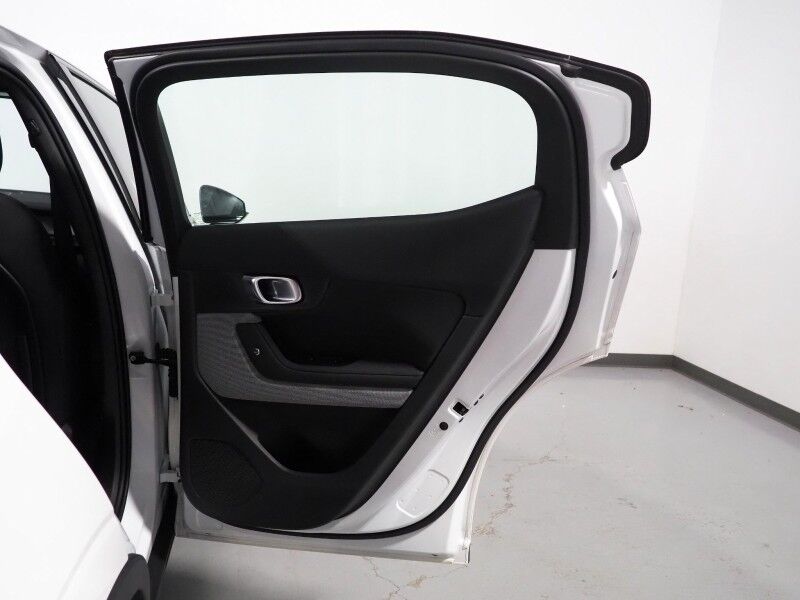 2022 Polestar 2 Long Range Dual Motor AWD *PLUS & PILOT PKGS, NAVIGATION, SAFETY ALERTS, ADAPTIVE CRUISE, 360 VIEW CAMERAS, PANORAMA MOONROOF, HEATED SEATS/STEERING, HARMAN/KARDON, ANDROID & APPLE Round Rock TX