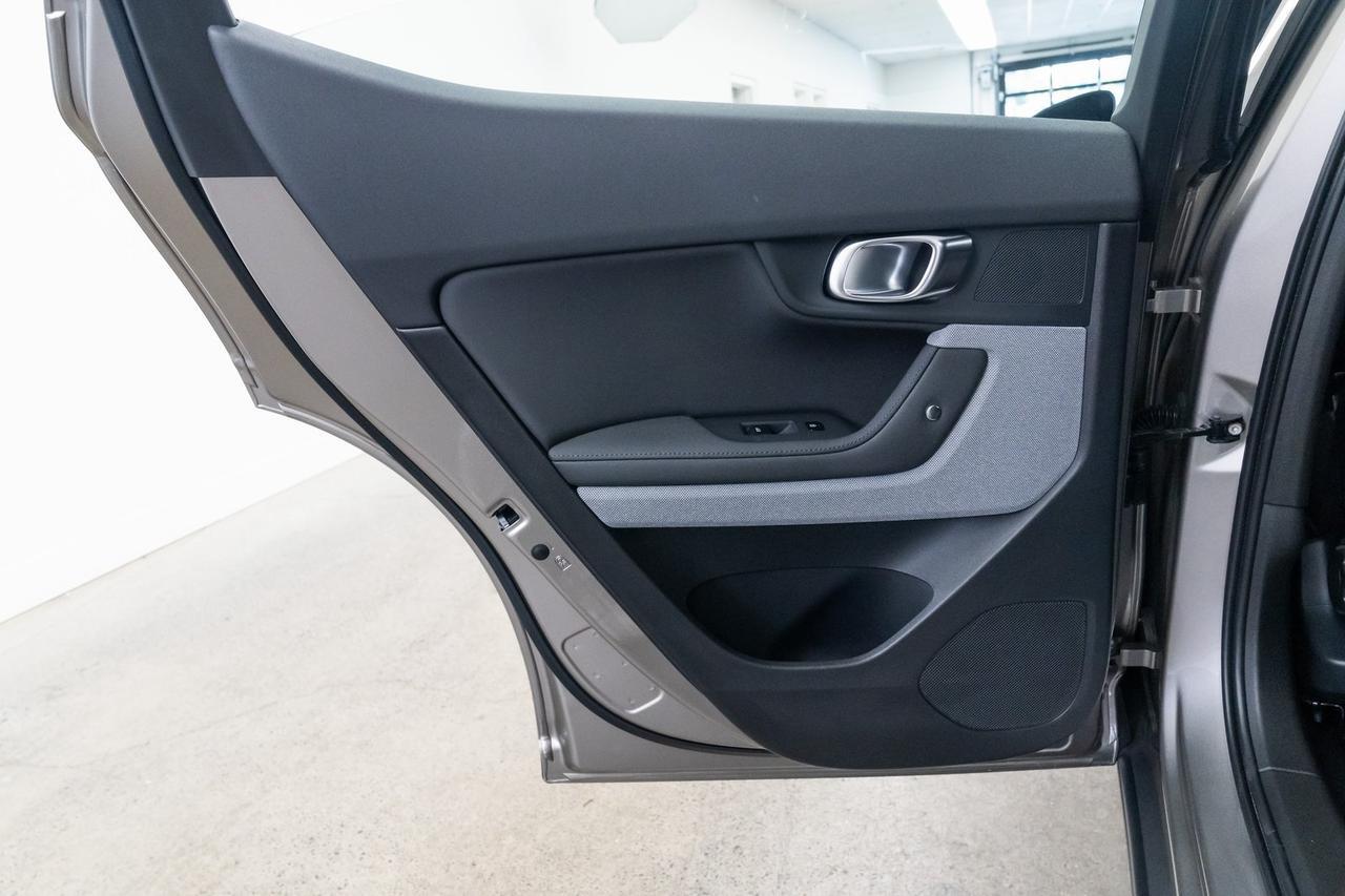 2022 Polestar 2 Long Range Dual Motor Heated Seats Plus Package Portland OR