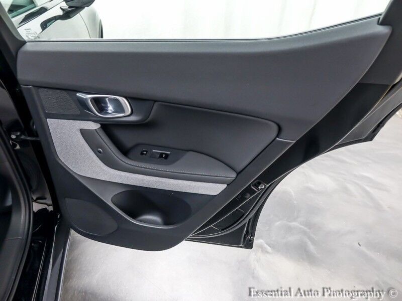 2022 Polestar 2 PRICE INCLUDES THE $4000 ILLINOIS EV TAX CREDIT Willowbrook IL