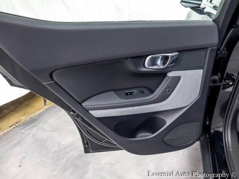2022 Polestar 2 PRICE INCLUDES THE $4000 ILLINOIS EV TAX CREDIT Willowbrook IL