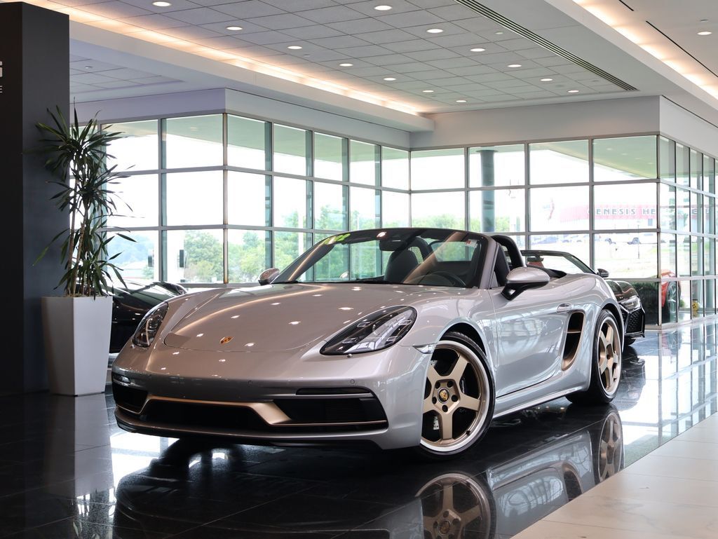 2022 Porsche 718 Boxster