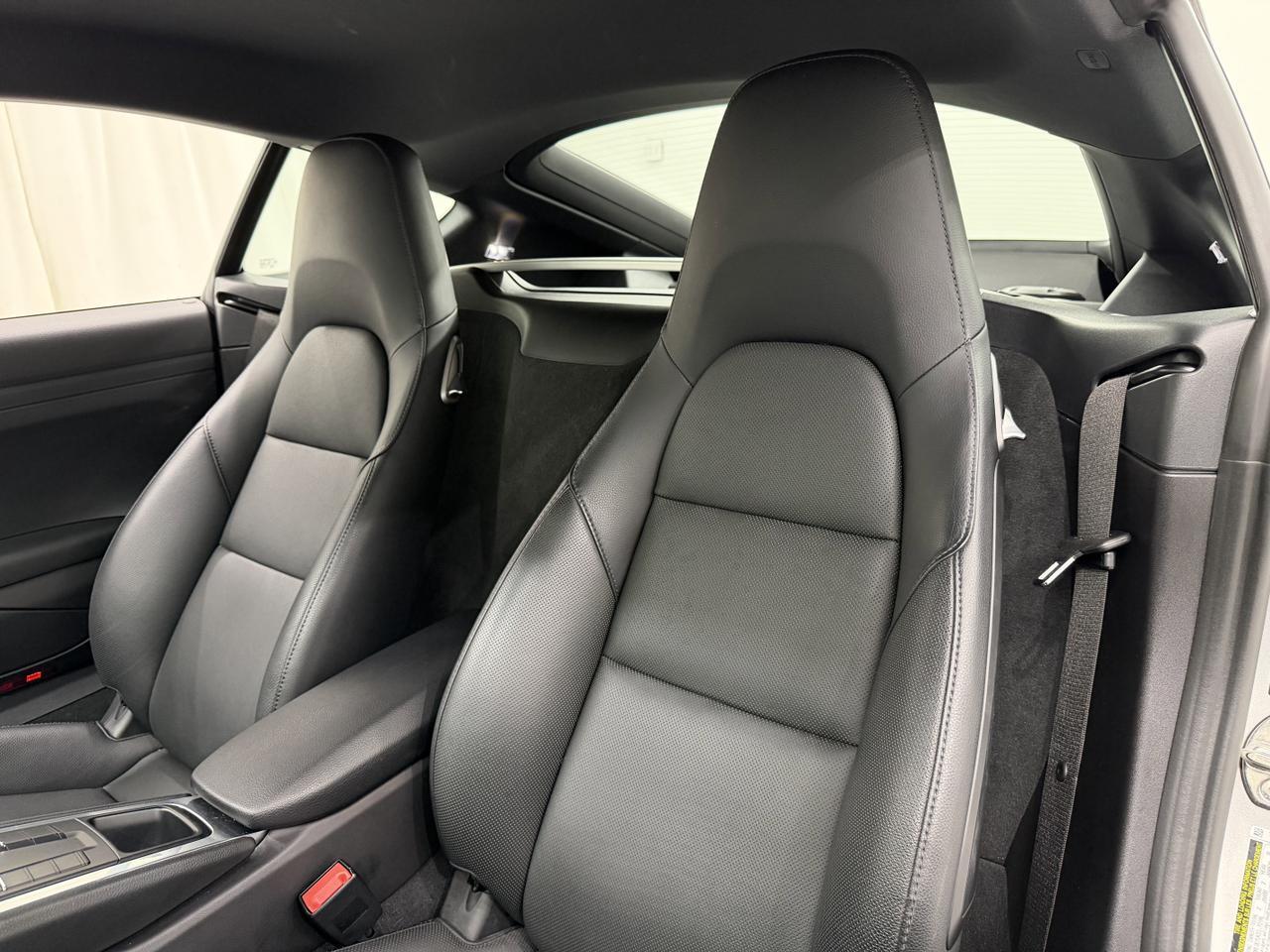 2022 Porsche 718 Cayman Newark DE