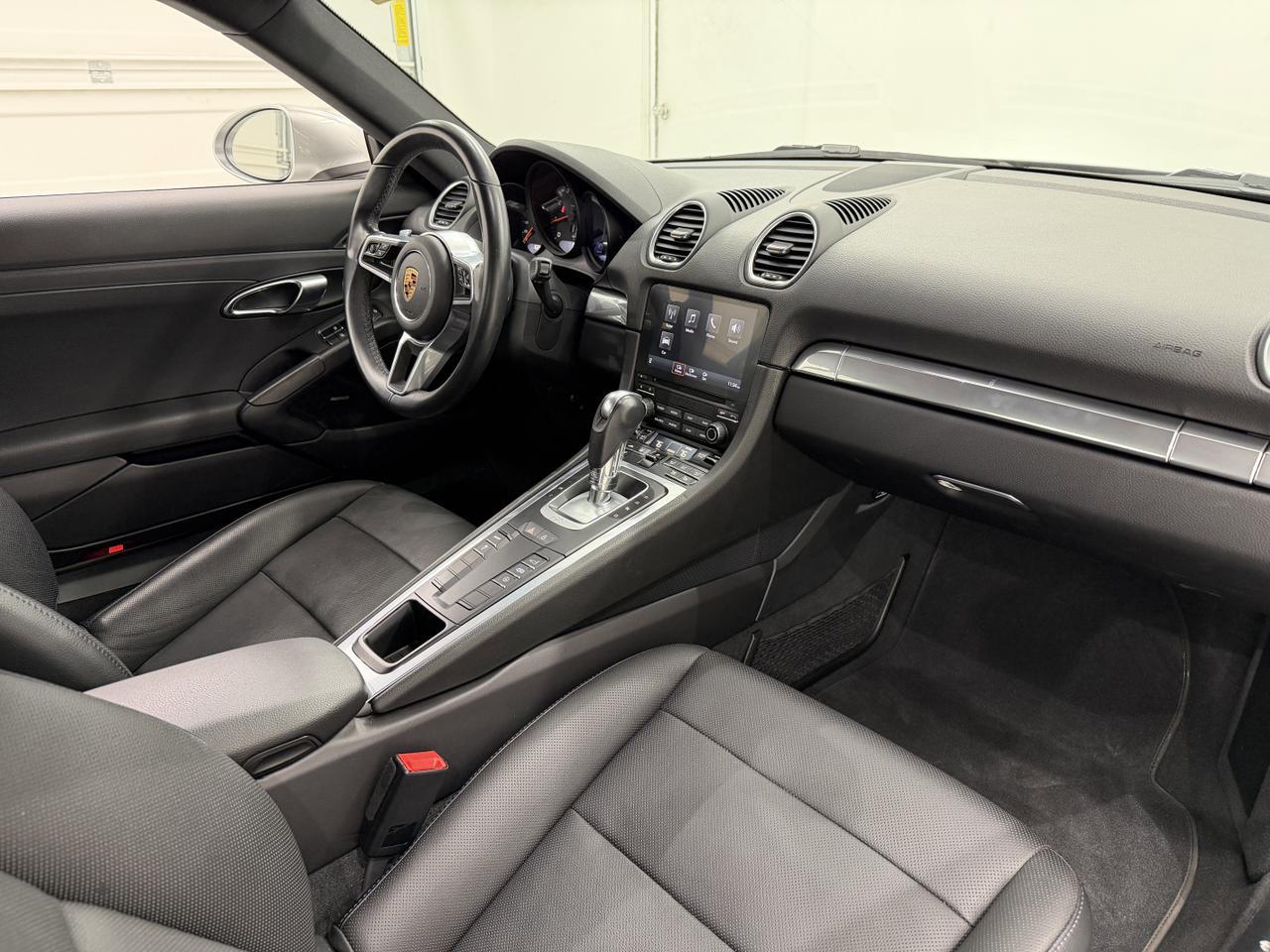 2022 Porsche 718 Cayman Newark DE