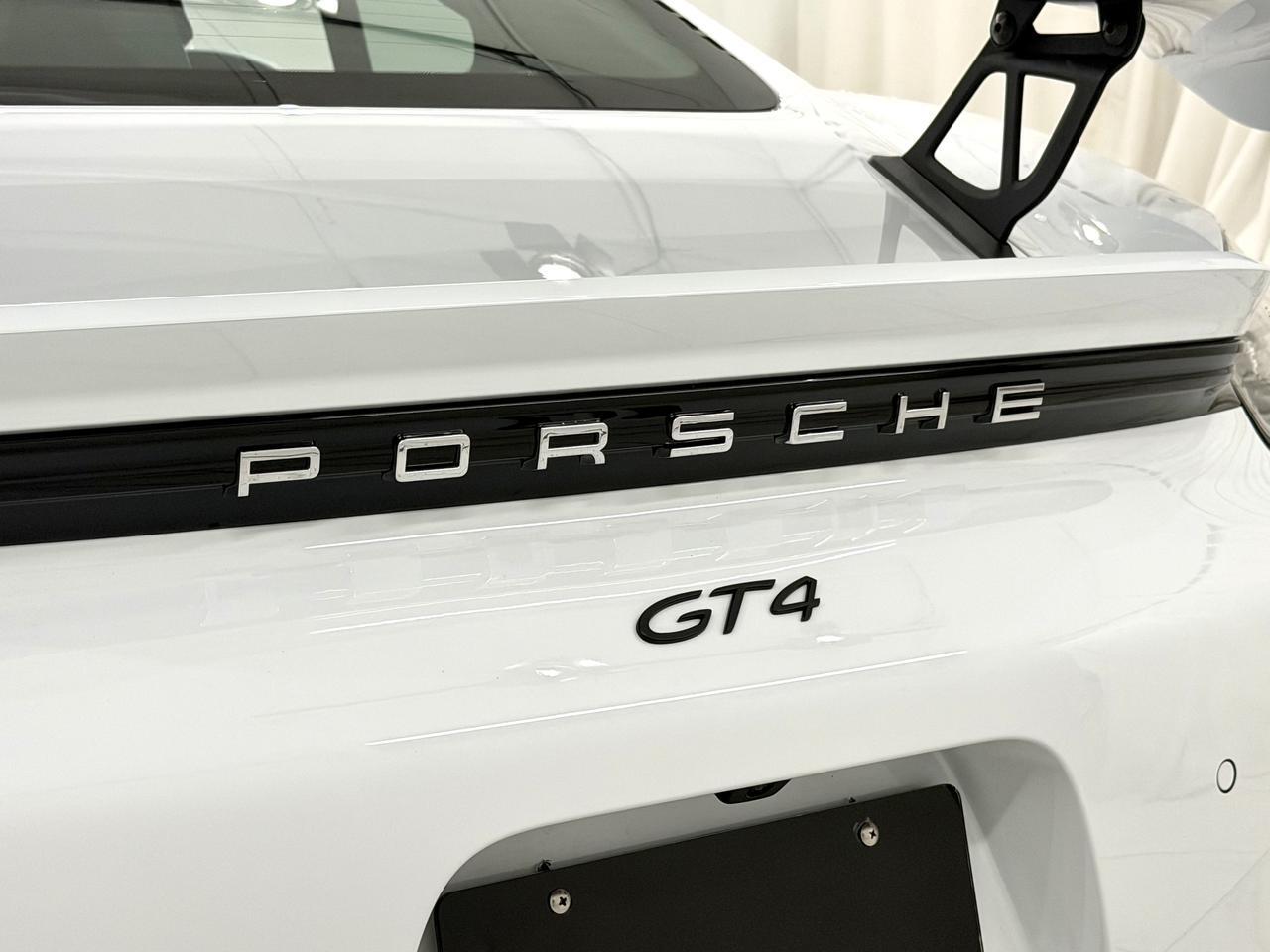2022 Porsche 718 Cayman GT4 Newark DE