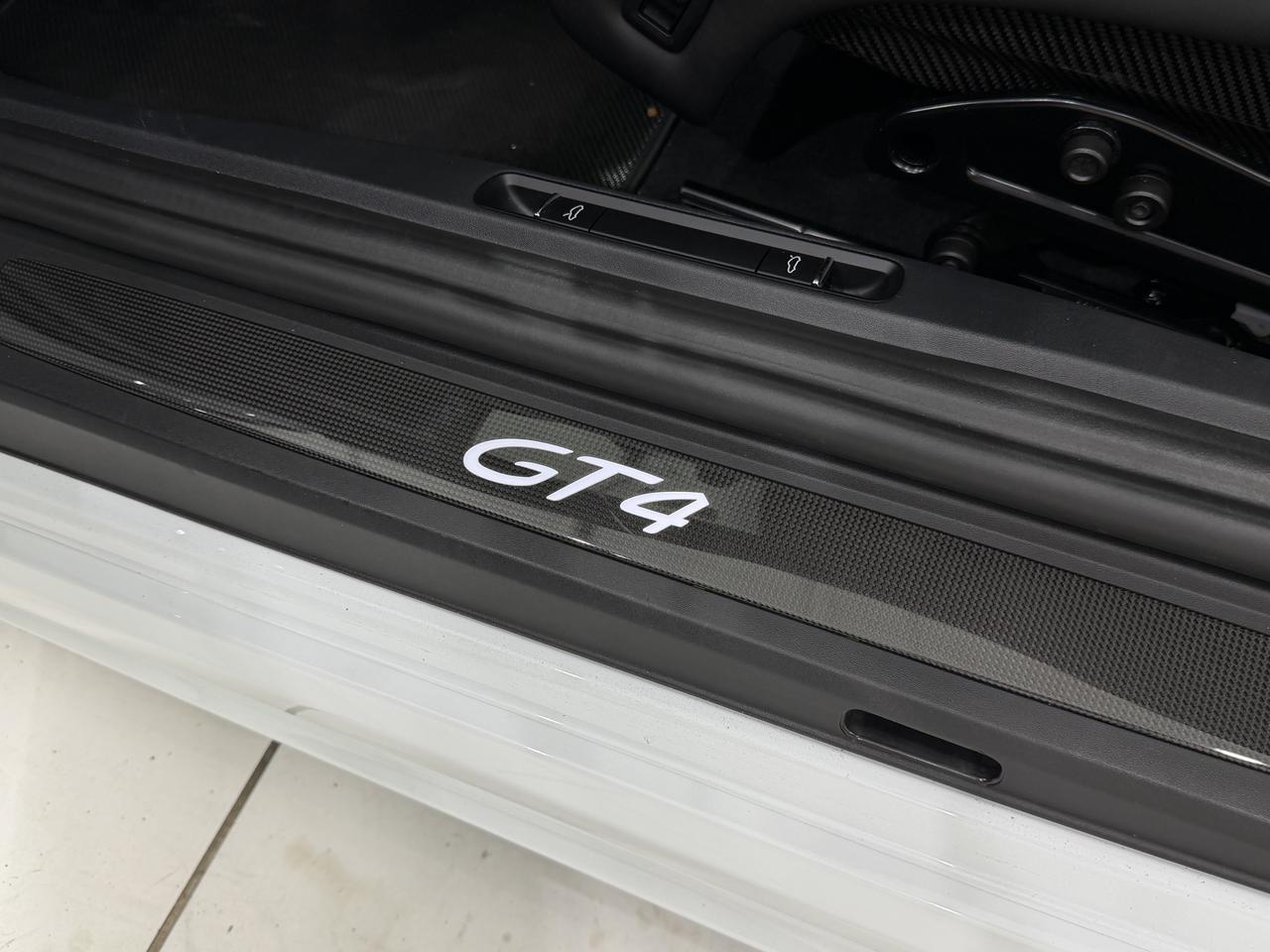 2022 Porsche 718 Cayman GT4 Newark DE