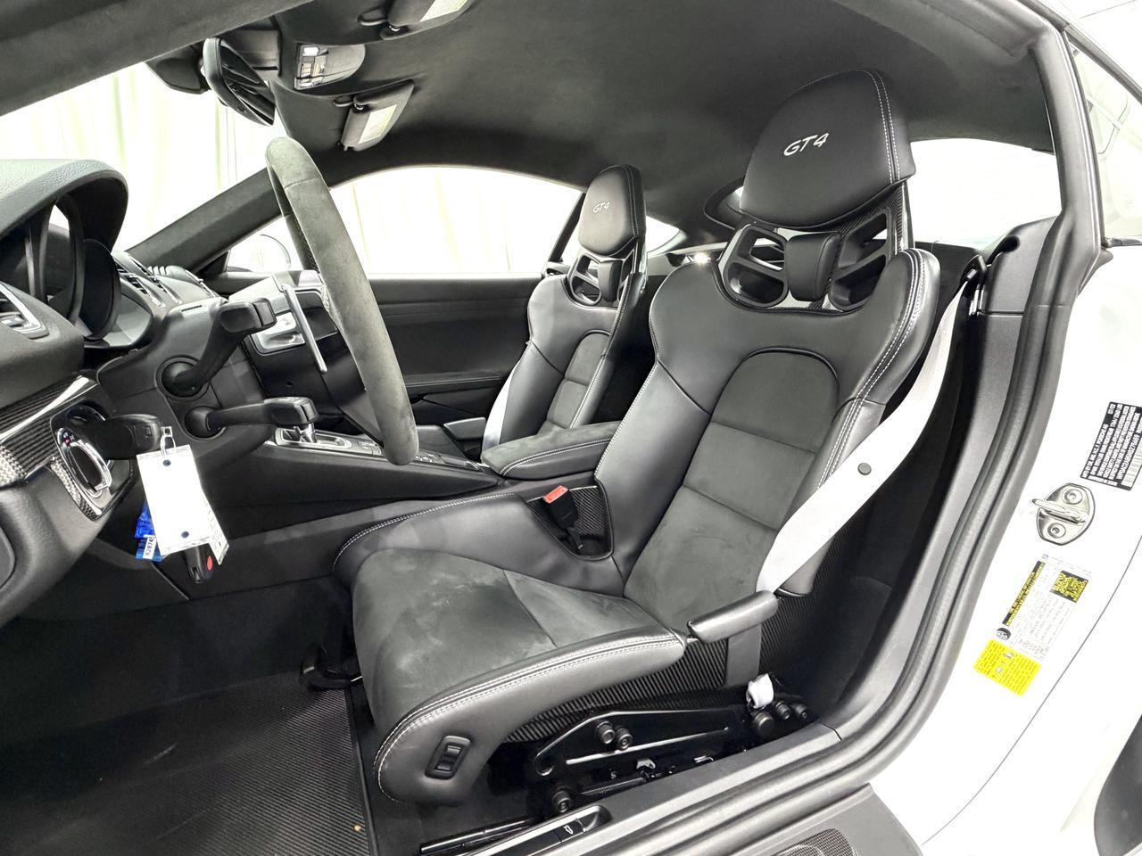 2022 Porsche 718 Cayman GT4 Newark DE