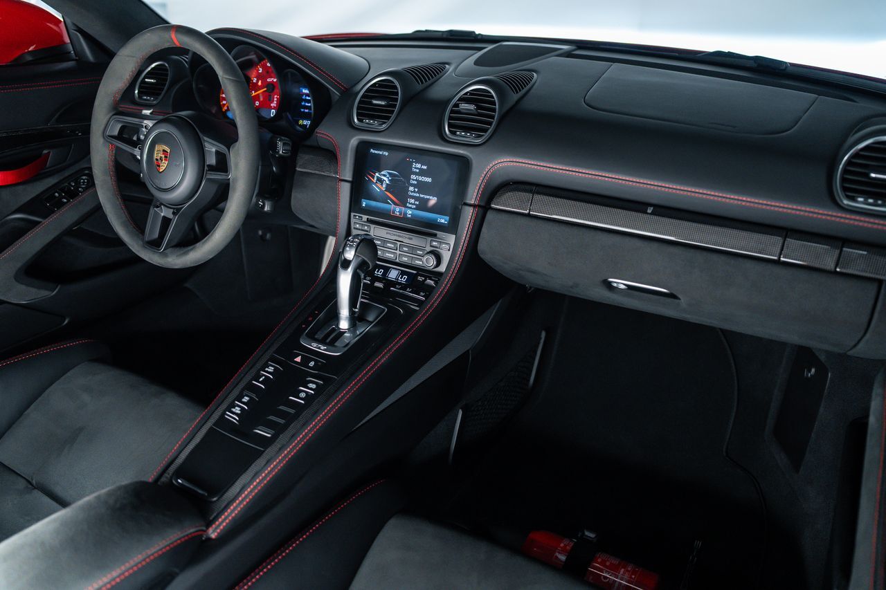 2022 Porsche 718 Cayman GT4 Santa Clarita CA