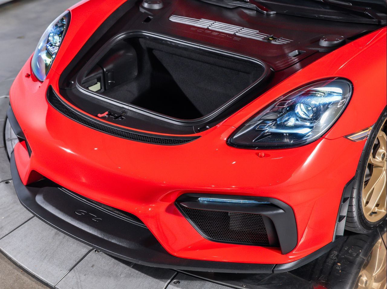 2022 Porsche 718 Cayman GT4 Santa Clarita CA