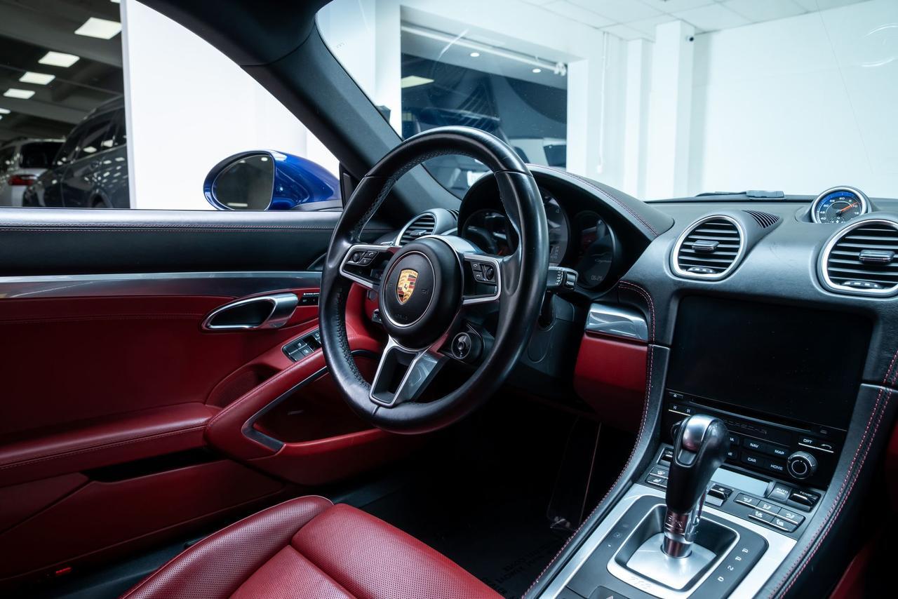 2022 Porsche 718 Cayman S Premium Package Sport Chrono Package Portland OR