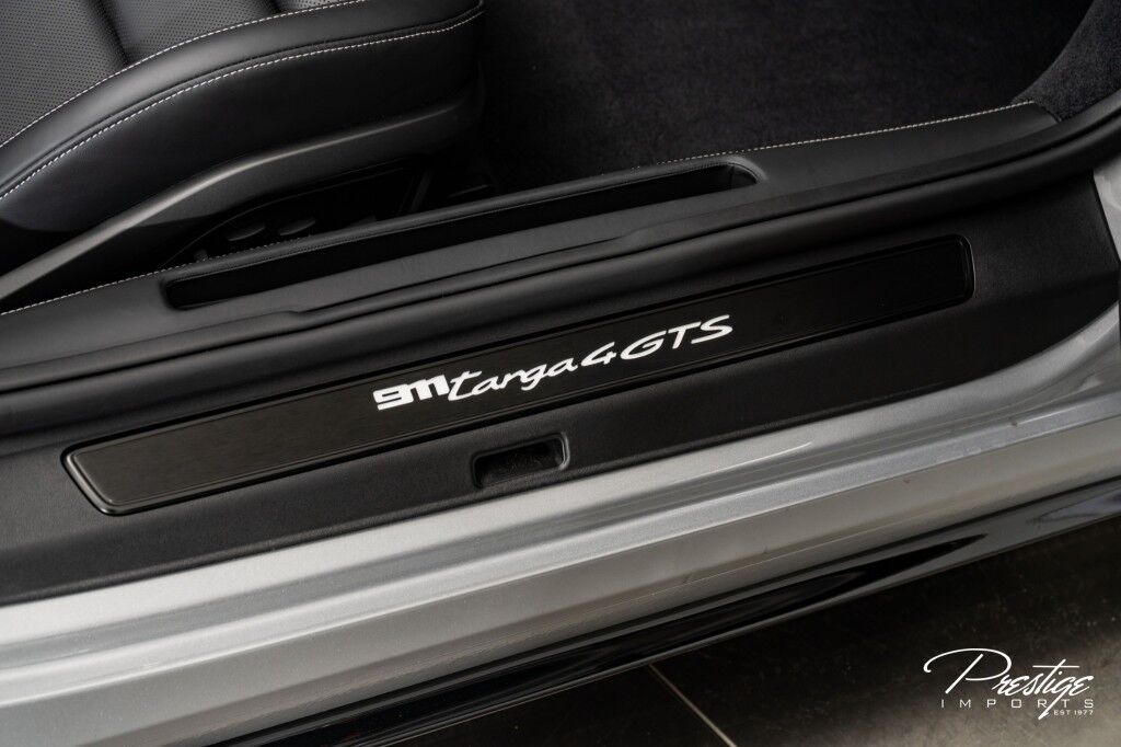 2022 Porsche 911 North Miami Beach FL
