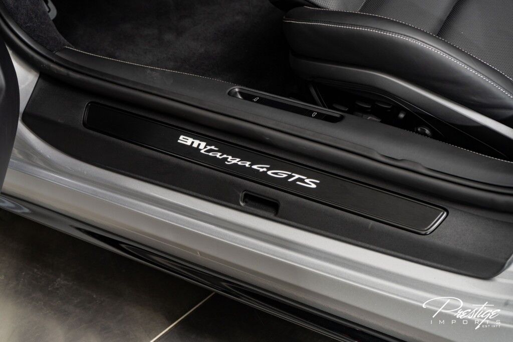 2022 Porsche 911 North Miami Beach FL