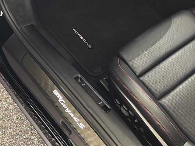 2022 Porsche 911 4 GTS Bellevue WA