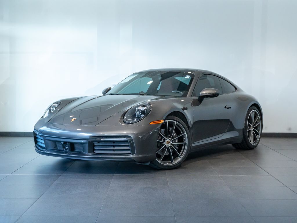 2022 Porsche 911 Carrera 4