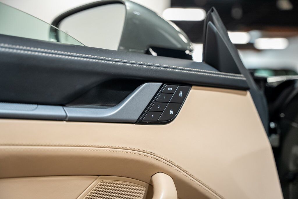2022 Porsche 911 Carrera 4 Ft Lauderdale FL