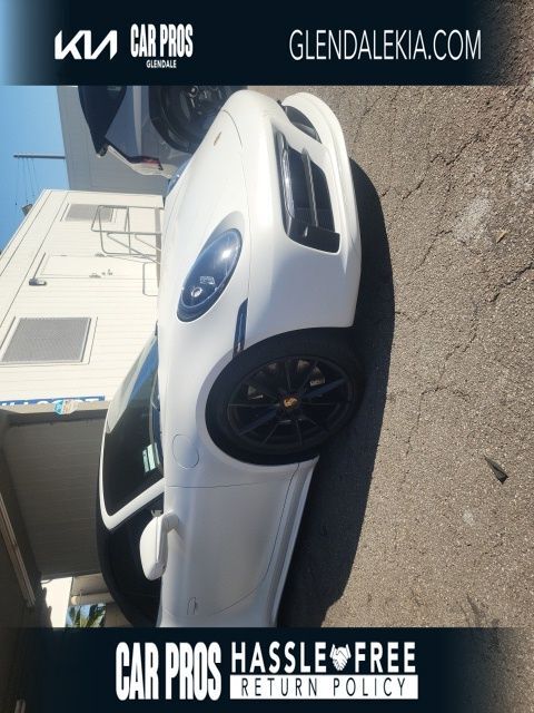 2022 Porsche 911 Carrera 4S