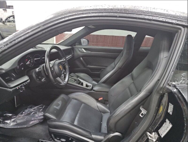 2022 Porsche 911 Carrera 4S Willowbrook IL