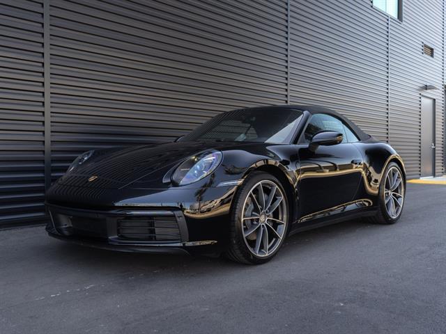 2022 Porsche 911 Carrera
