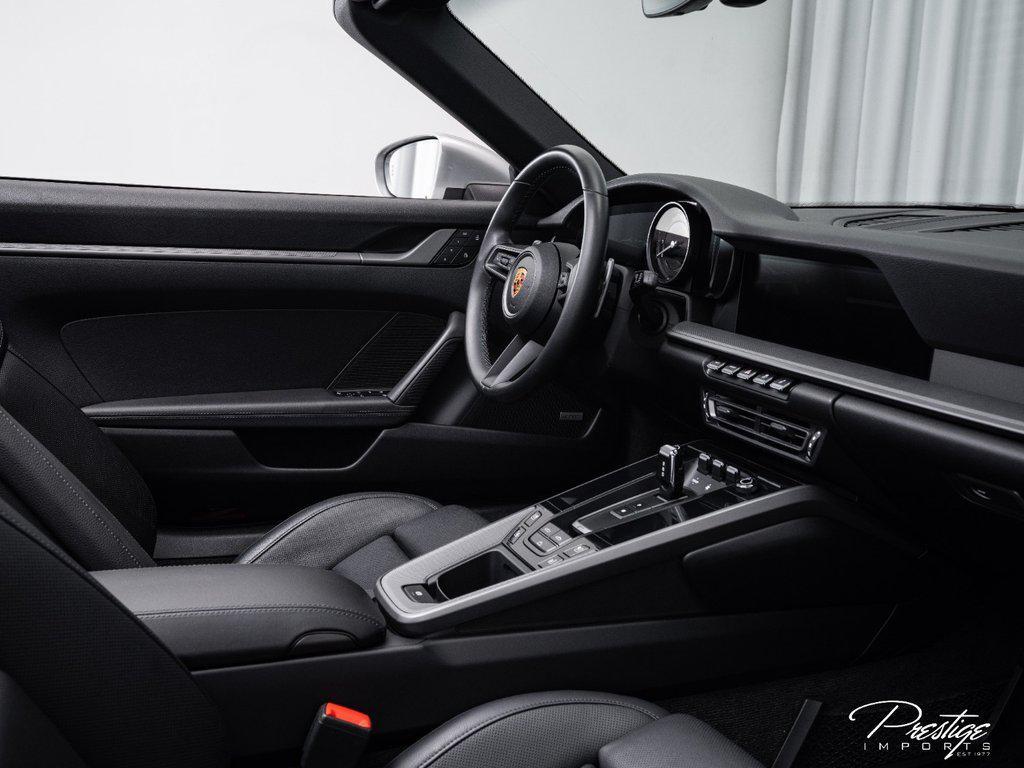 2022 Porsche 911 Carrera Cabriolet North Miami Beach FL