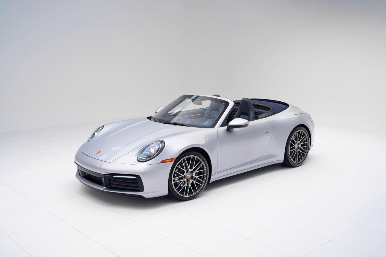 2022 Porsche 911 Carrera Cabriolet