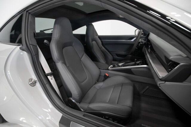 2022 Porsche 911 Carrera Coupe *$35,000 IN FACTORY OPTIONS* *BIG OPTION LIST* *7500 MILES* San Diego CA