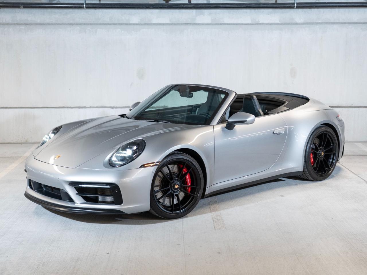 2022 Porsche 911 Carrera GTS Cabriolet