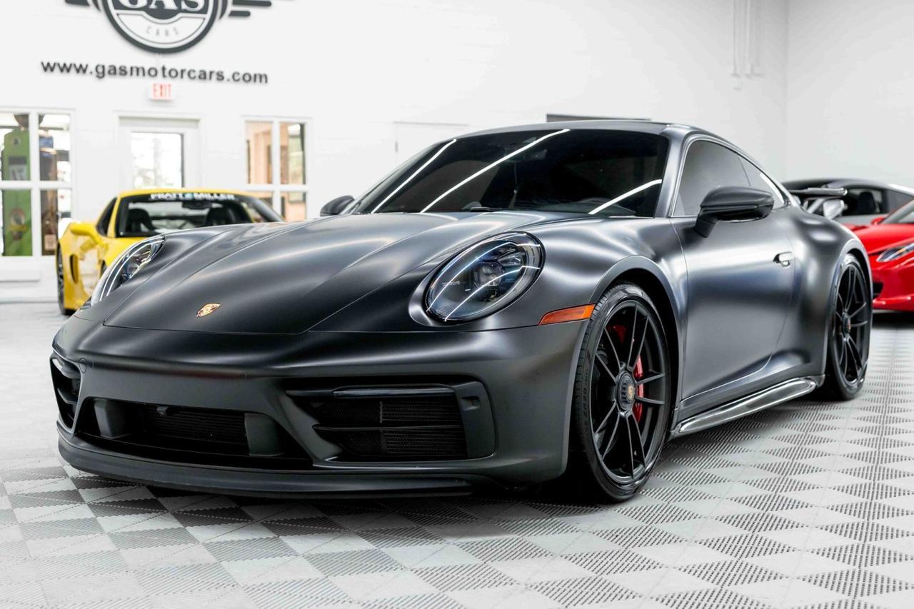 2022 Porsche 911 Carrera GTS