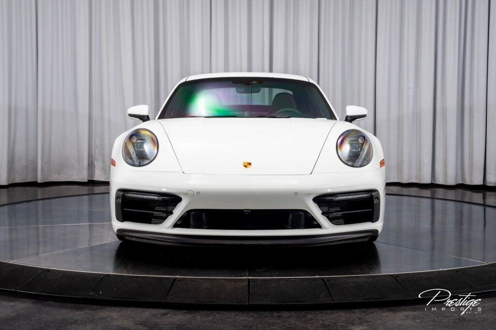 2022 Porsche 911 Carrera GTS