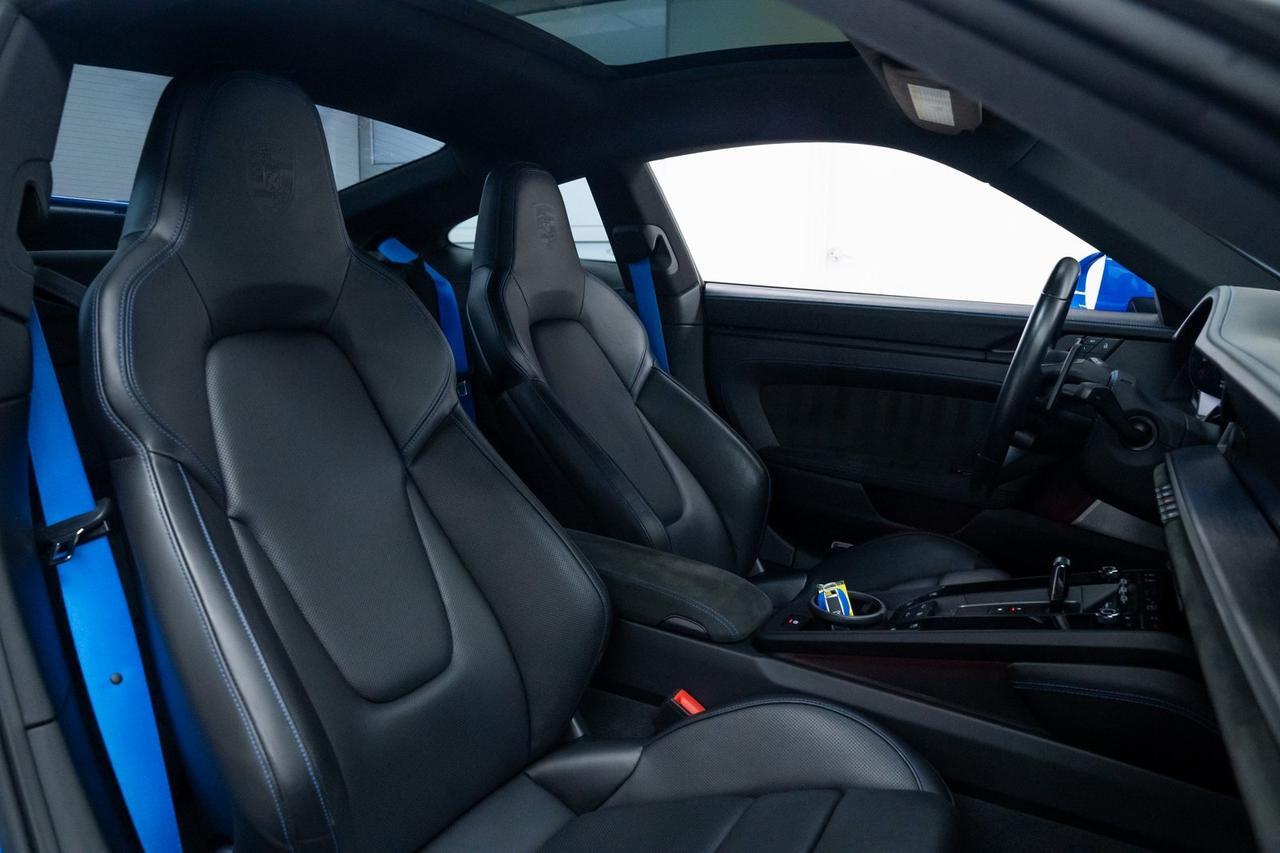 2022 Porsche 911 Carrera GTS Shark Blue PCCB, Aero KIT, 1 owner Portland OR