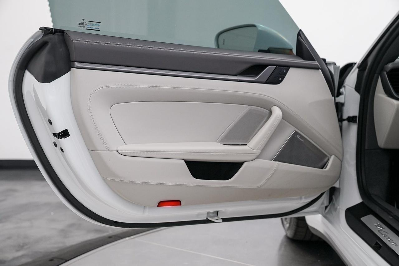 2022 Porsche 911 Carrera Newport Beach CA