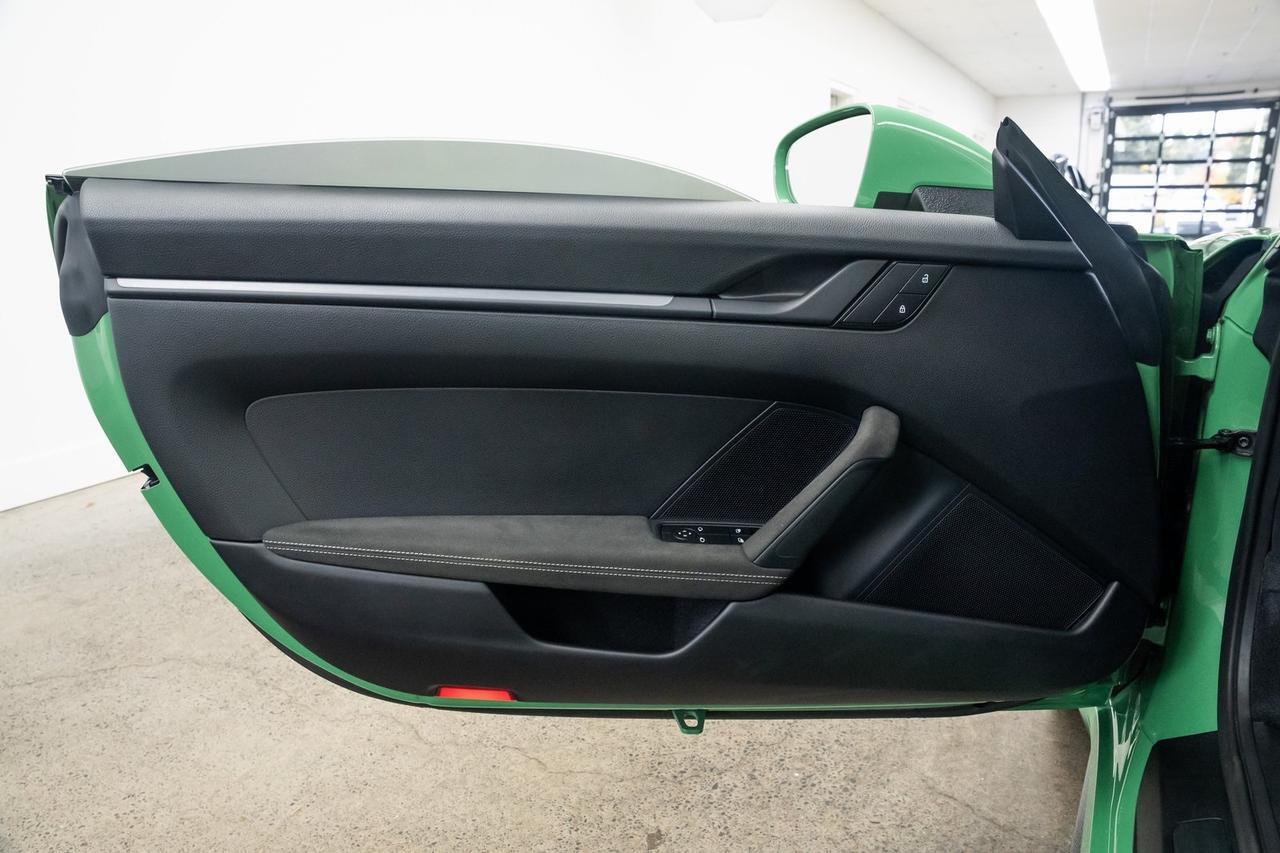 2022 Porsche 911 GT3 Full Carbon Fiber Bucket Seats Front Axle Lift Sys Portland OR