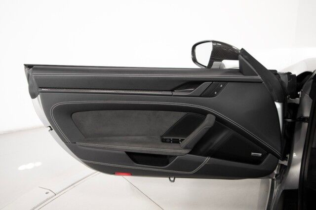 2022 Porsche 911 GT3 *MANUAL TRANSMISSION* *PCCBs* *BUCKET SEATS* *FRONT LIFT* *$50,000 IN OPTIONS* San Diego CA