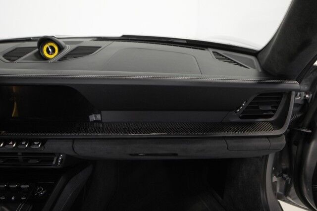 2022 Porsche 911 GT3 *MANUAL TRANSMISSION* *PCCBs* *BUCKET SEATS* *FRONT LIFT* *$50,000 IN OPTIONS* *ONLY 2400 MILES* San Diego CA