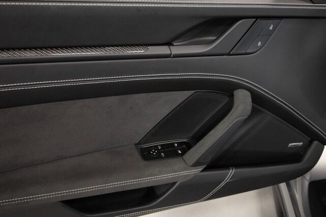 2022 Porsche 911 GT3 *MANUAL TRANSMISSION* *PCCBs* *BUCKET SEATS* *FRONT LIFT* *$50,000 IN OPTIONS* *ONLY 2400 MILES* San Diego CA